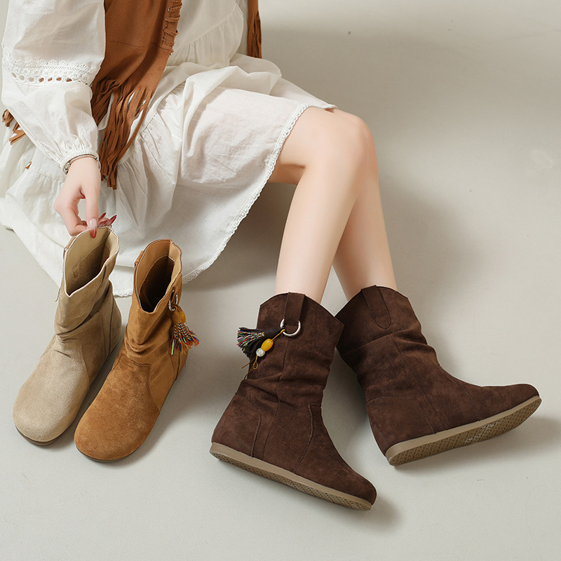 复古内增高短靴女2025秋冬新款圆头软底勃肯民族风复古流苏堆堆靴