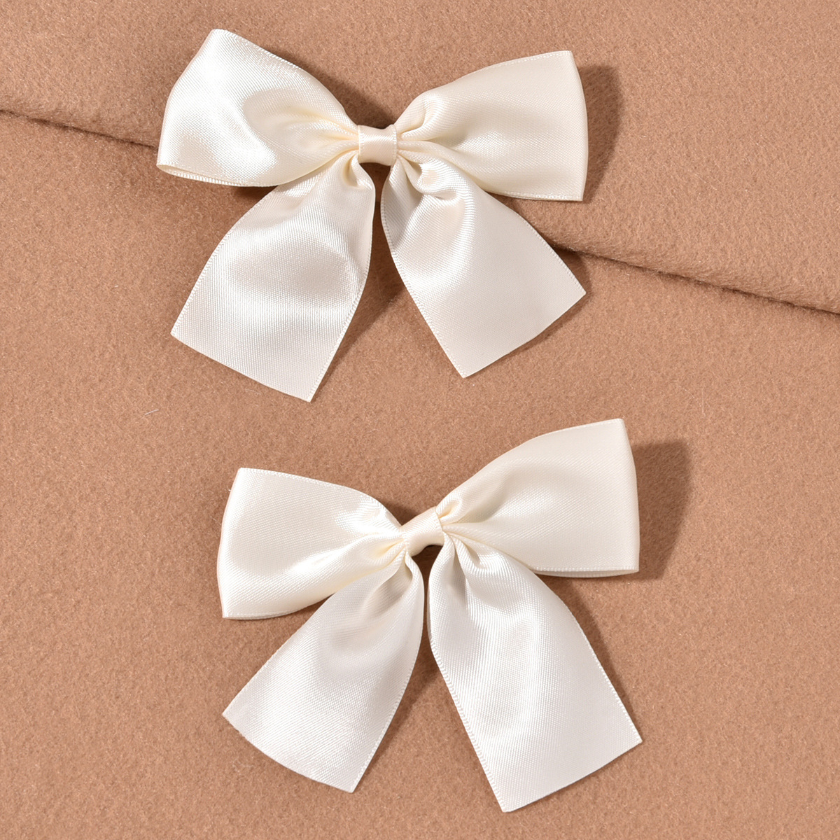 新娘婚礼发饰 2个一组 米白色蝴蝶结侧夹发夹头饰组合套装