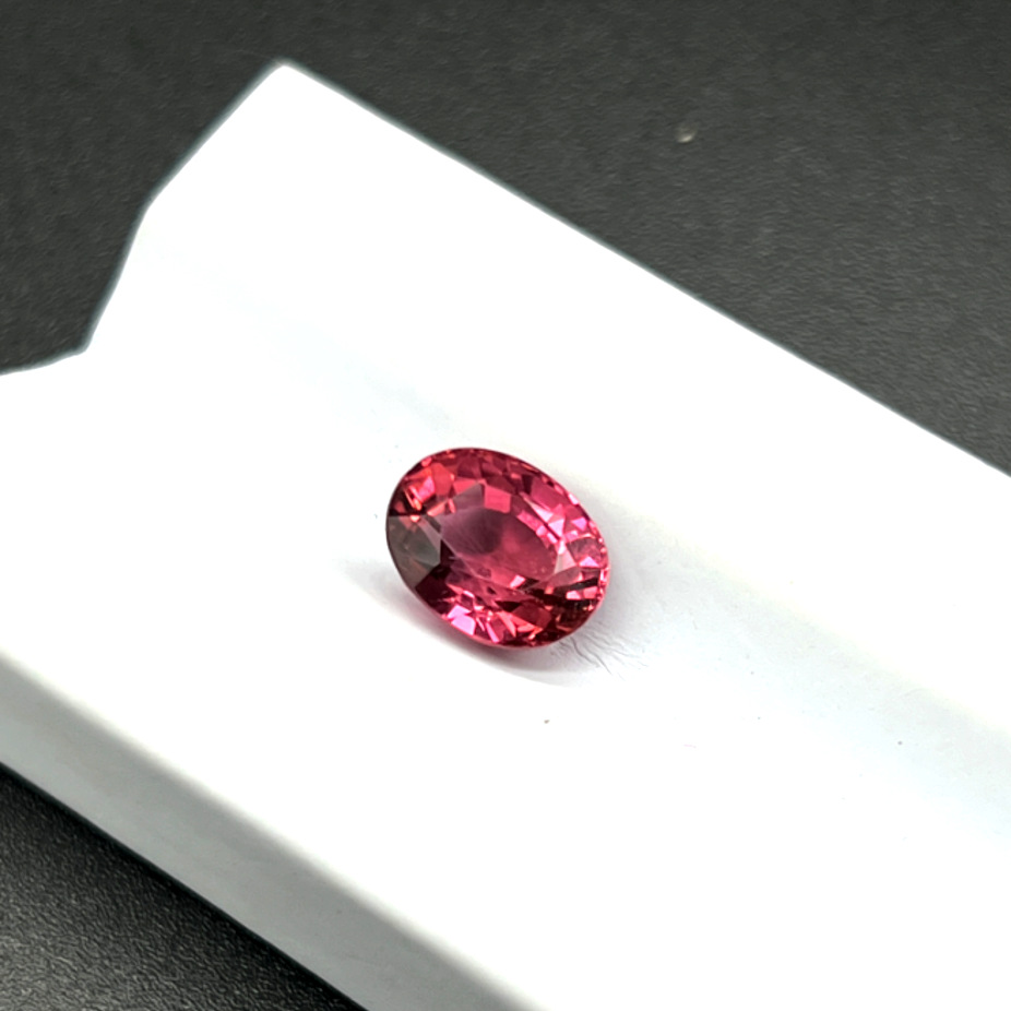 天然红碧玺戒面裸石批发晶体干净 颜色亮 火彩闪戒指优选 来图镶