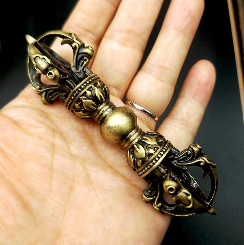 九股金刚杵密宗金刚铃法器黄铜纯手工精品降魔杵摆件藏传佛教包邮