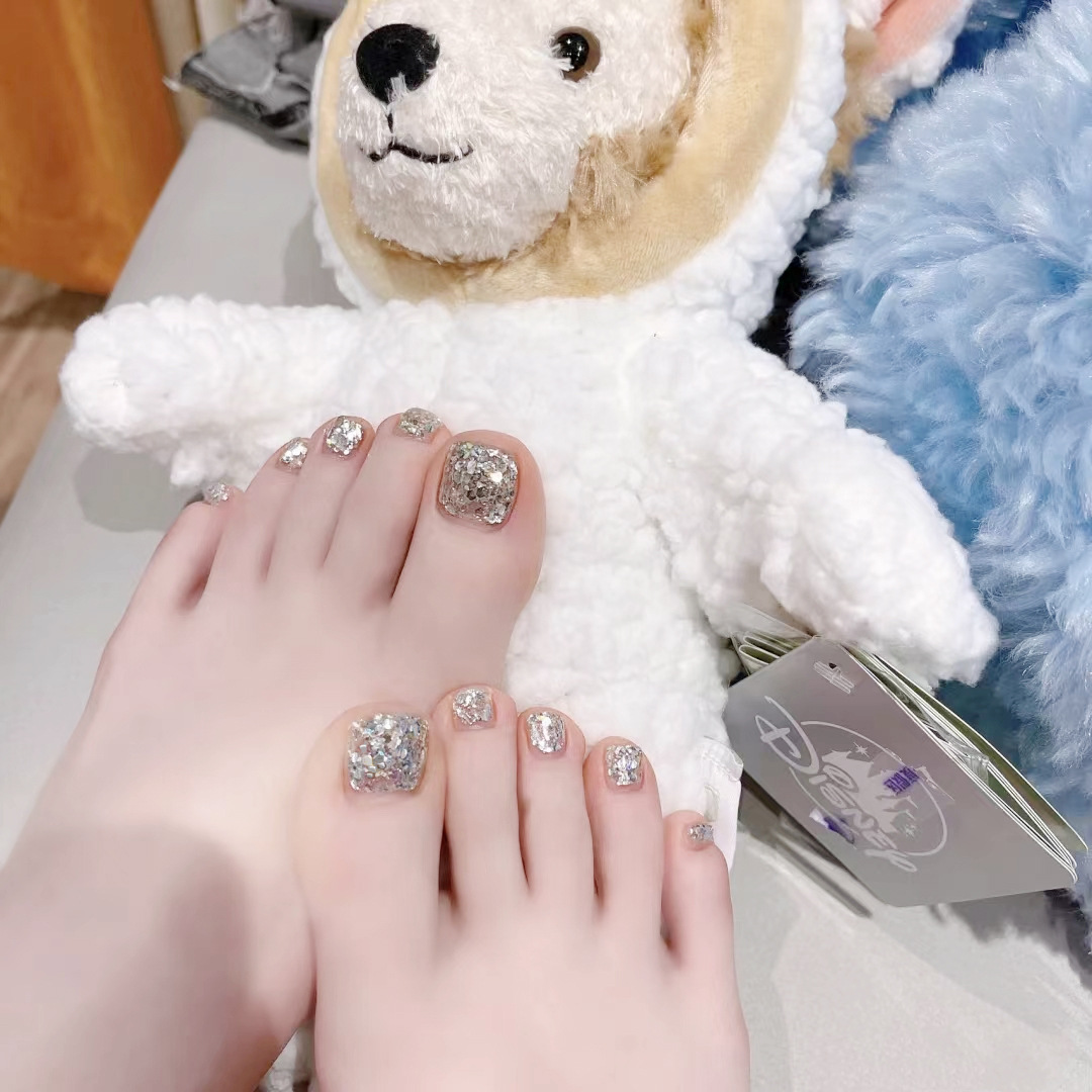 j-2闪银亮片脚趾甲穿戴式美甲成品可拆卸手工光疗假指甲脚贴片