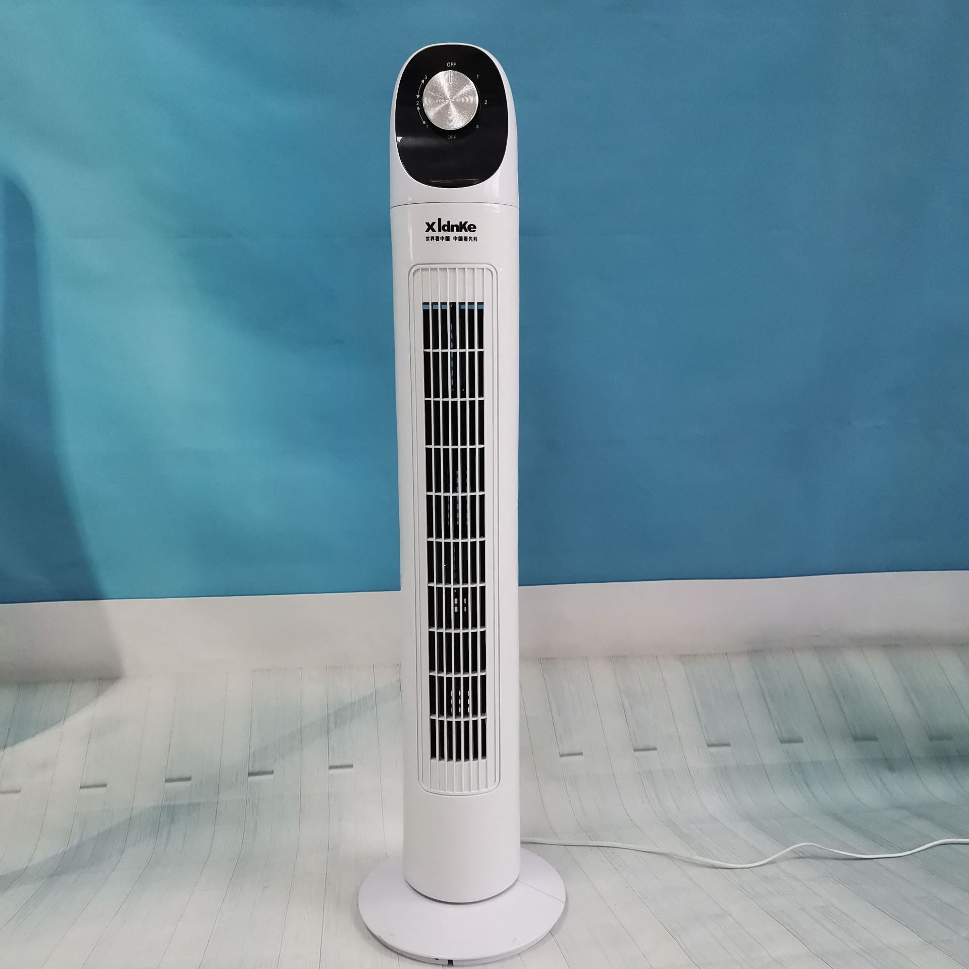 家用塔扇无叶静音空调扇立式三挡调节摇头落地扇办公室用电风扇