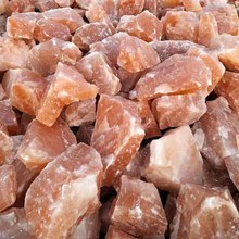 供应喜马拉雅玫瑰大毛石 玫瑰盐块原石 水晶盐块15-20CM