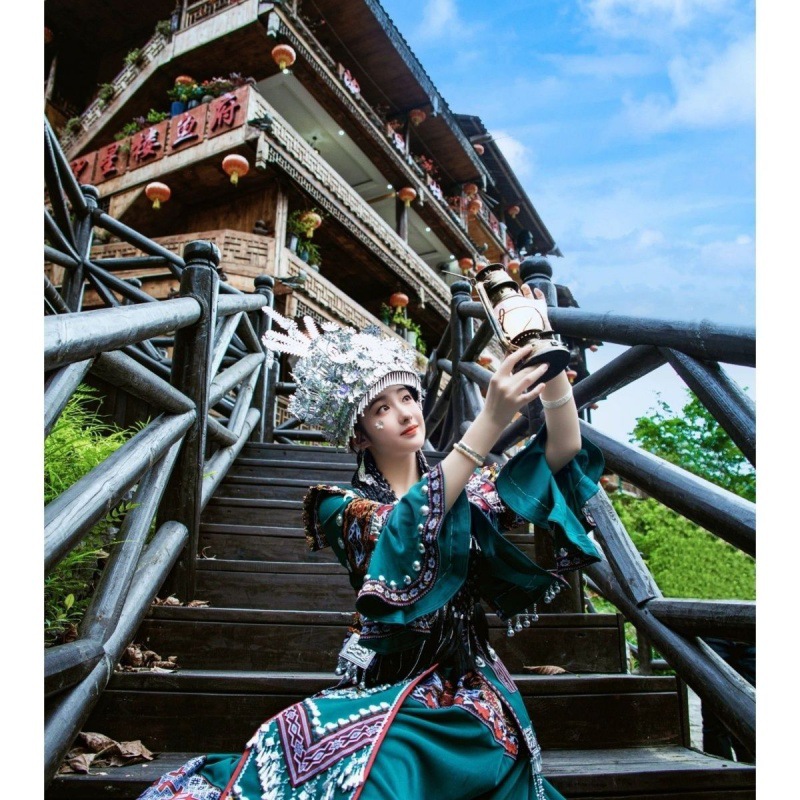 凤凰贵州云南苗族服饰少数民族服装旅拍摄影阿卯服装裙套装-阿里巴巴