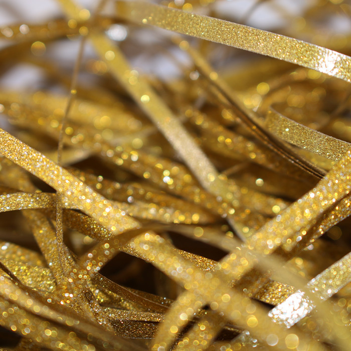 新款金葱丝彩色拉菲草 婚庆伴手礼糖盒填充物金葱膜闪光纸丝