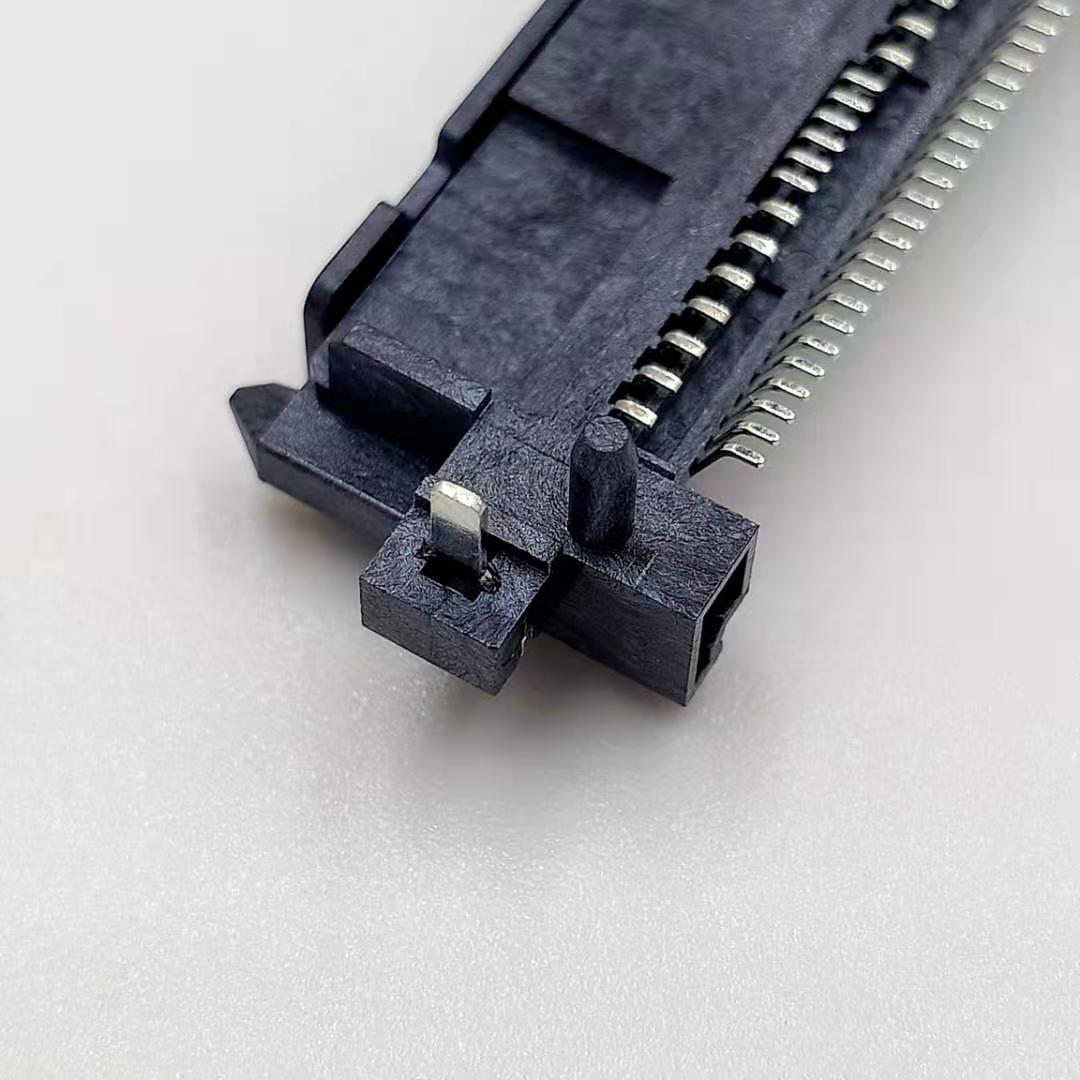 厂家现货 sff-8639 ra 母座贴片 sas 68p u.2高速连接器 中心高4