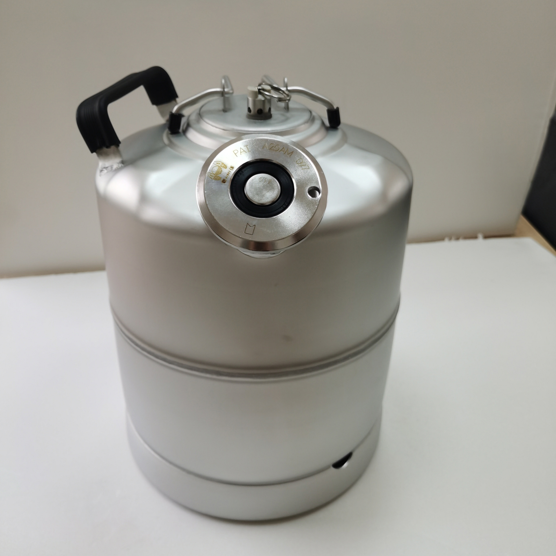 扎啤机分配器头水商用饭店鲜啤会所扎啤机酒店啤酒机餐厅节制保鲜