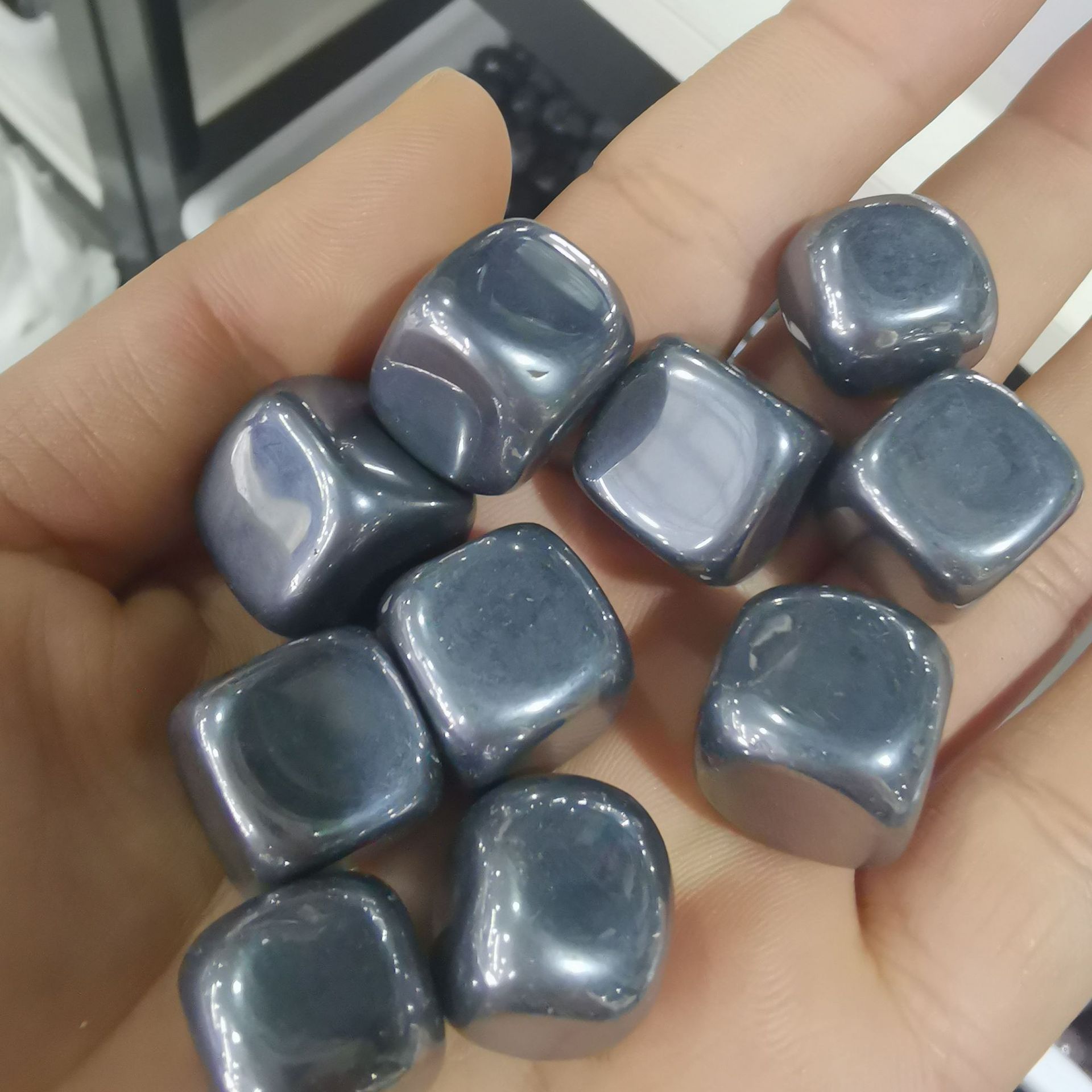 太赫兹裸石鱼缸盆景碎石能量石批发