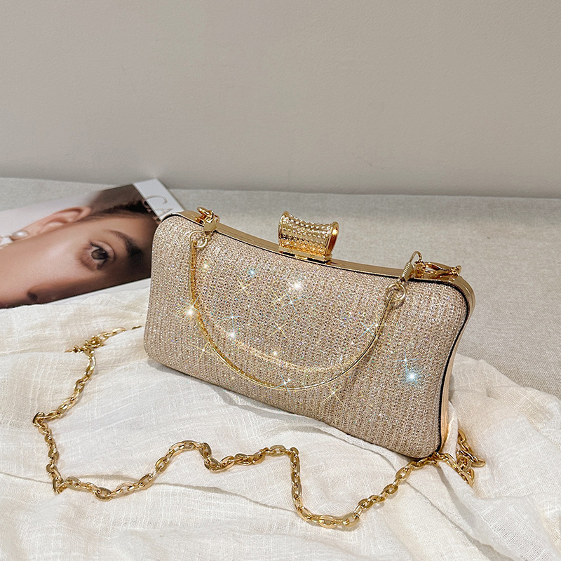 跨境新款晚宴手提包时尚百搭女士宴会手拿包锁扣链条斜挎女包