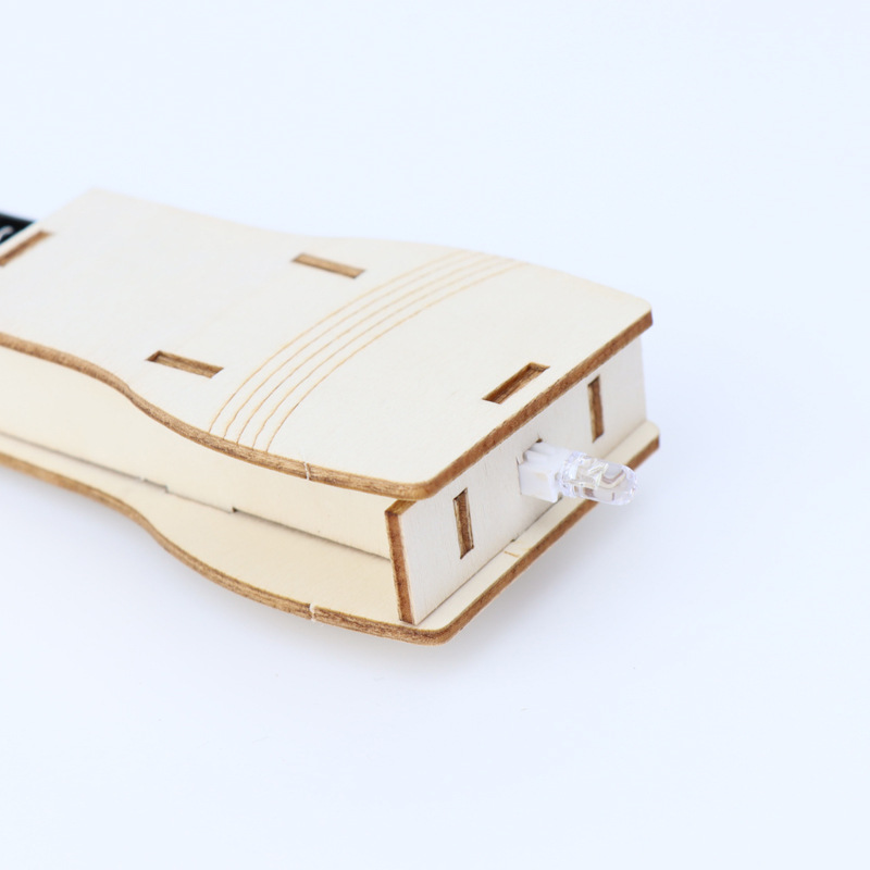 自制手电筒科技小制作木插手工玩具材料包 steam创客课堂实验器材