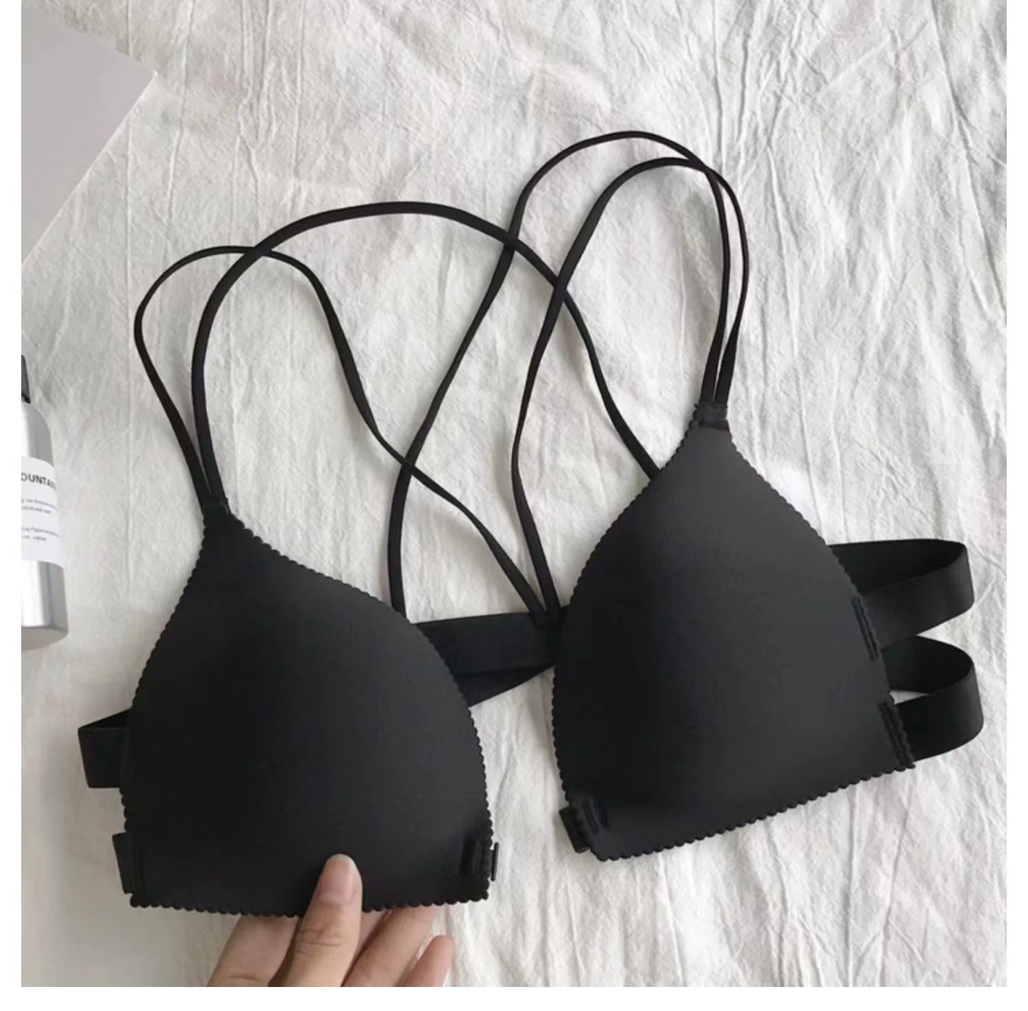 前扣韩版夏季百搭美背交叉细肩带无钢圈文胸消磁内衣聚拢青年性感