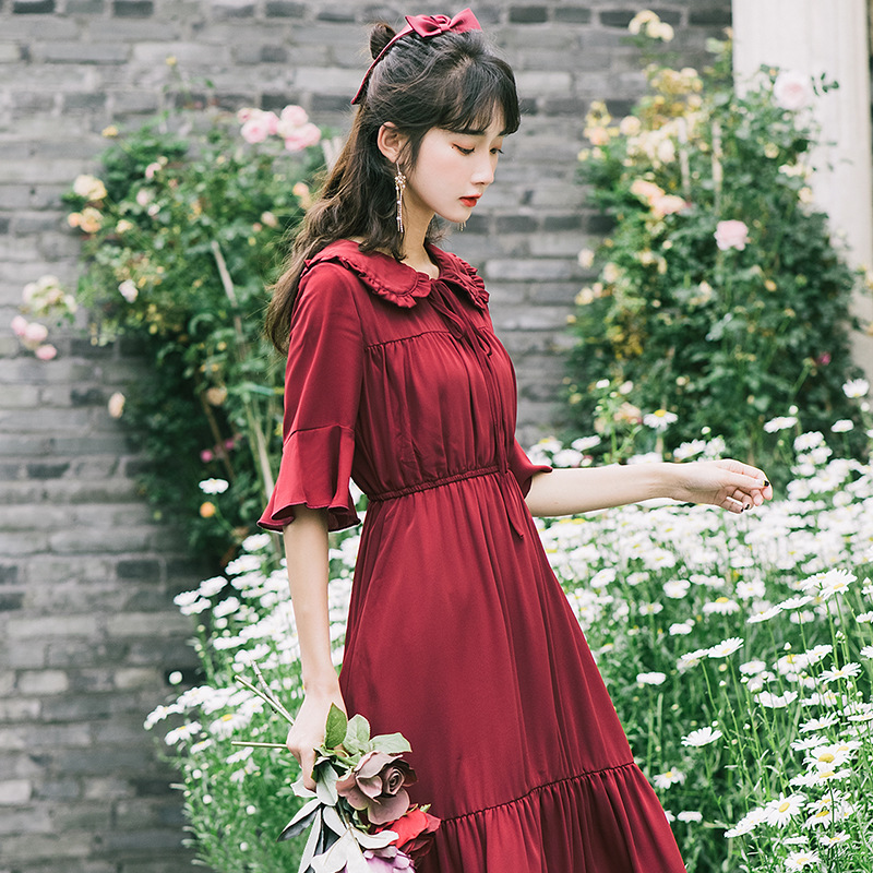 法式小红裙少女温柔风收腰连衣裙2021春夏新款小个子显瘦复古红裙