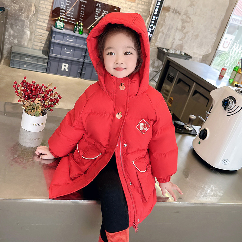 小女孩冬季轻便羽绒服宝宝红色喜庆中长款加厚外套儿童装年服代发