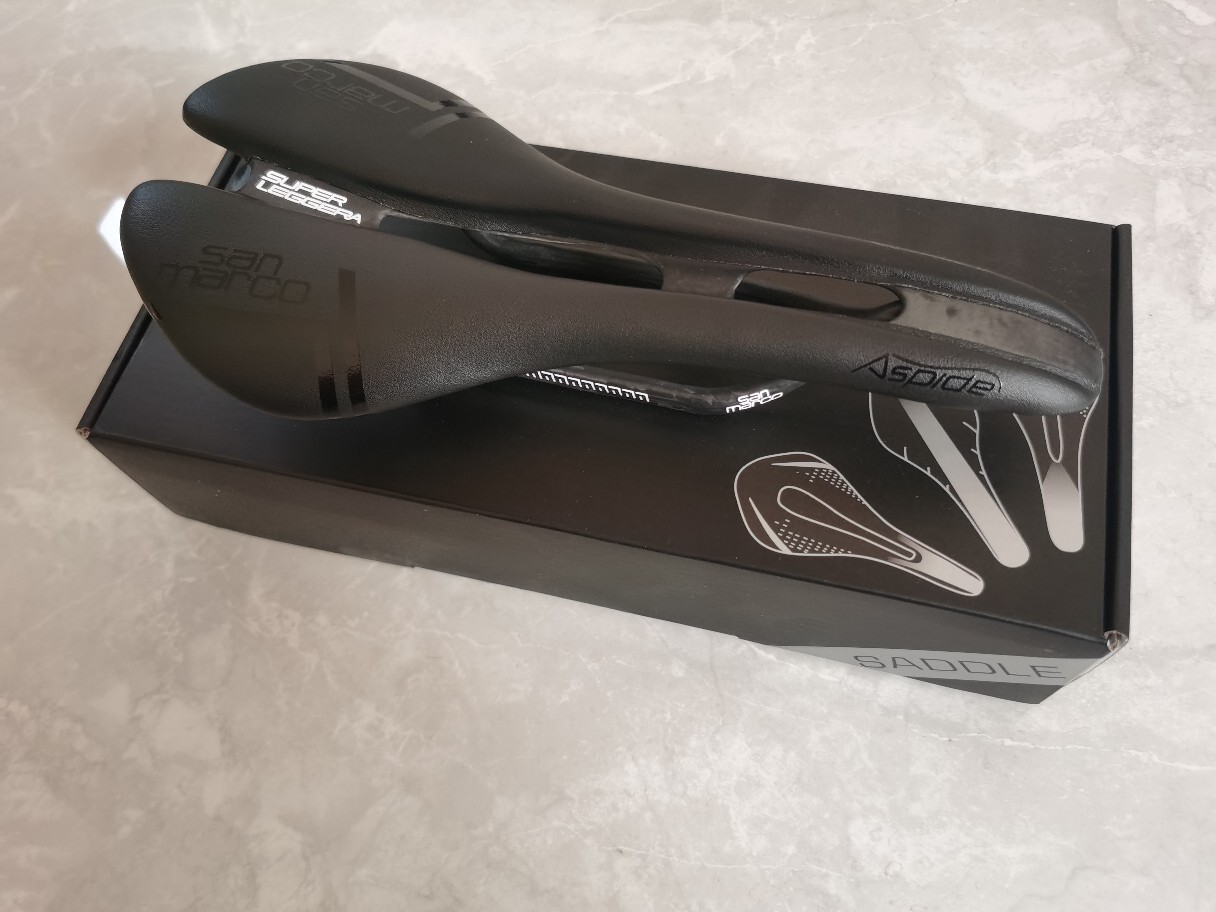 t800碳纤维自行车鞍座碳纤维坐垫超纤皮座包自行车配件黑色 白色