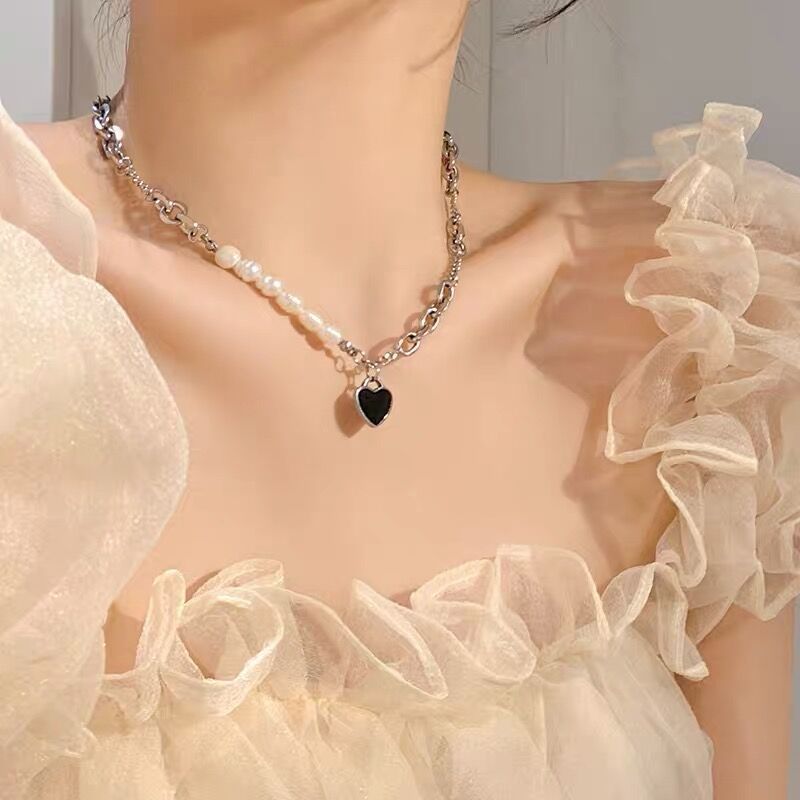 Fever Same Pearl Necklace Women's Light Luxury Design Niche Clavicle Chain Spring New Necklace Accessories