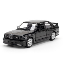 （盒装）仿真1比36宝马BMW  M3 1987 合金汽车模型摆件无声光玩具