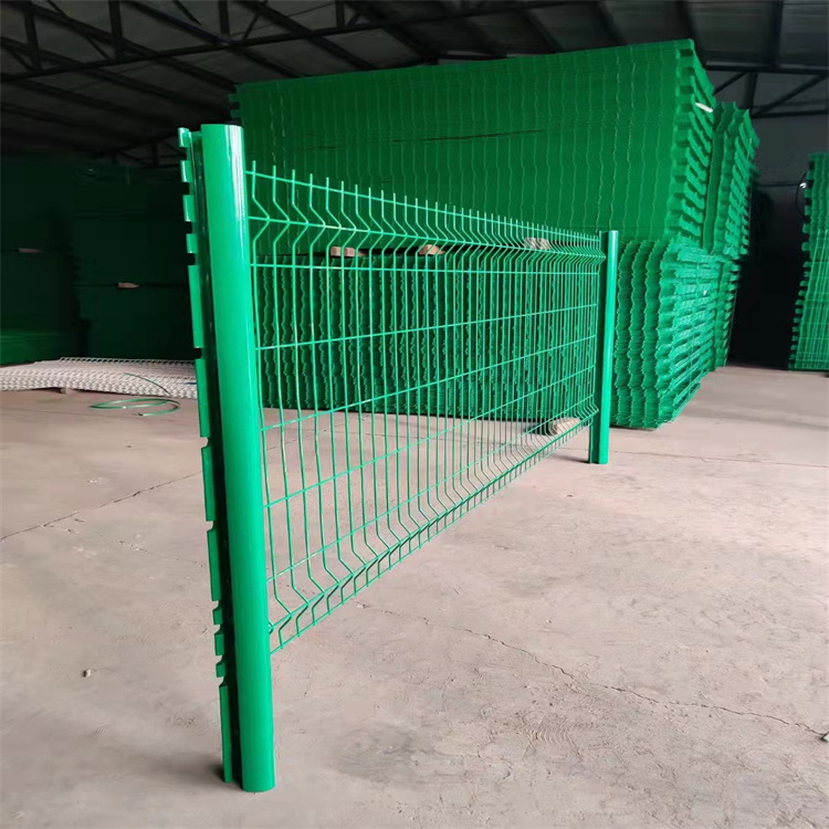 桃型柱护栏网铁丝网围栏栅栏户外小区别墅花园围栏围墙钢丝防护网