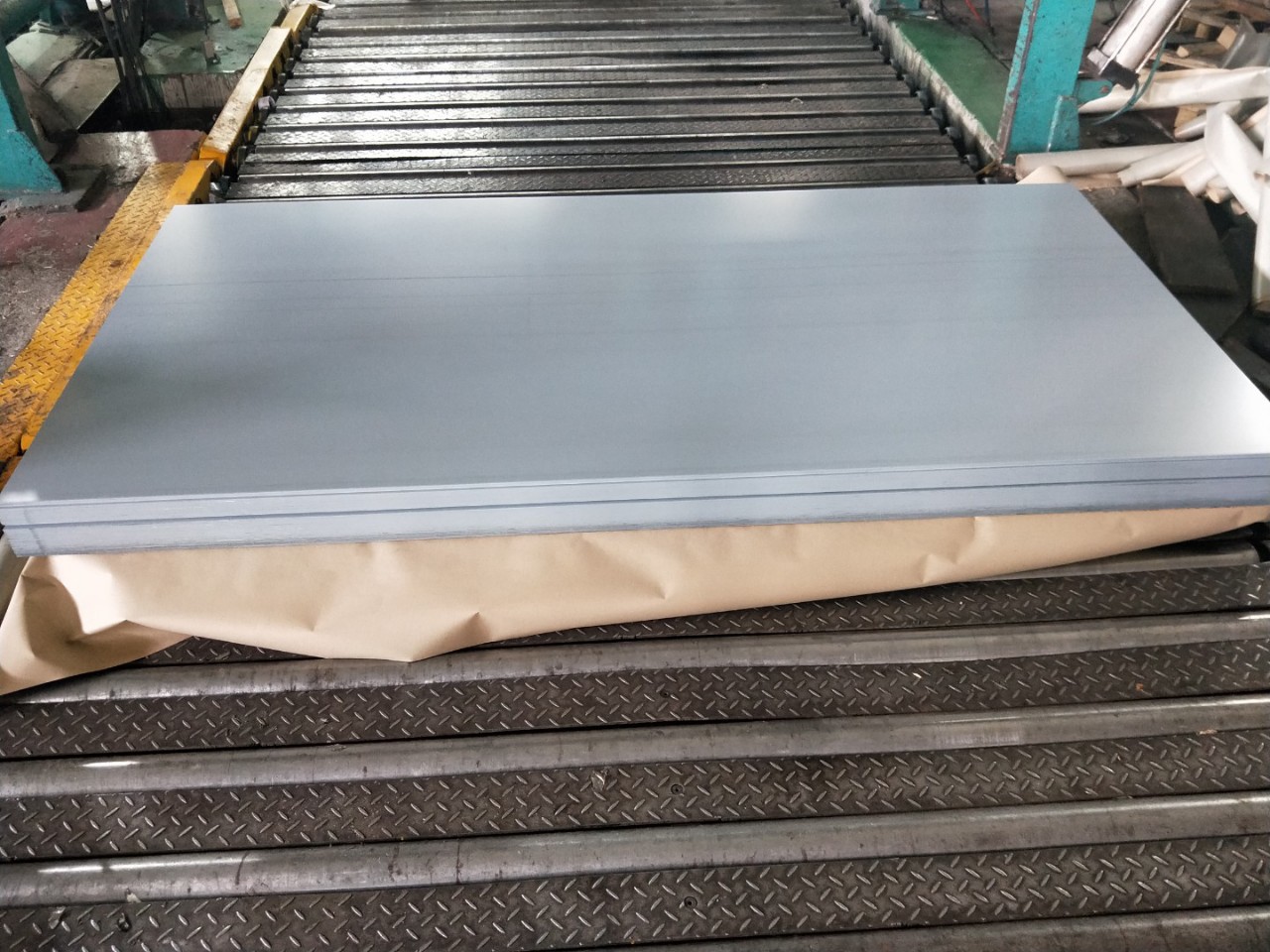 14老店厂家直销电镀锌开平板镀锌板钢板铁seccn5质量保证价格优惠