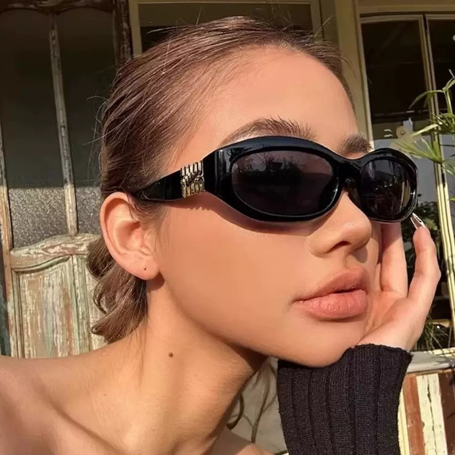 女款猫眼墨镜高级感新款骑行眼镜跨境小框街拍穿搭简约时尚太阳镜