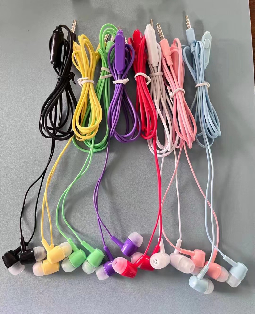 New Color D21 Computer Game L29 Earphone in-Ear Mobile Phone Belt Microphone Earbuds Wired Mobile Phone Headset Factory