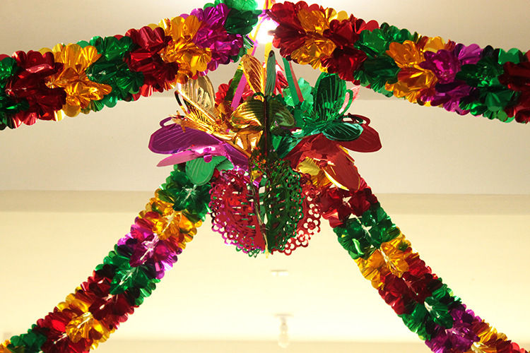 圣诞装饰品彩带彩条创意吊顶圣诞挂件外贸爆款塑料拉花现货批发