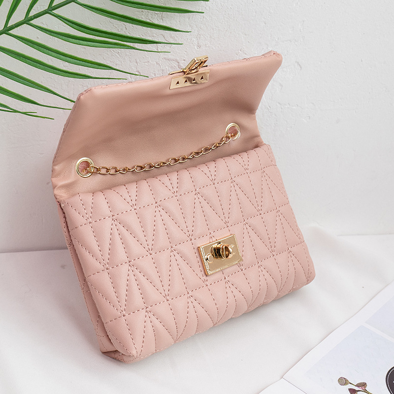 Sweet Cute Plush Hand-Carrying Bag Fashion Rhombus Chain Shoulder Bag Personality Embroidered Crossbody Bag Mini Phone Bag