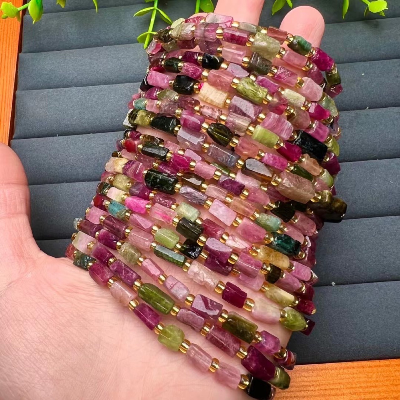 0成交0件有孔天然碎石碧玺消磁石不规则手链项链配饰小颗粒散珠配件