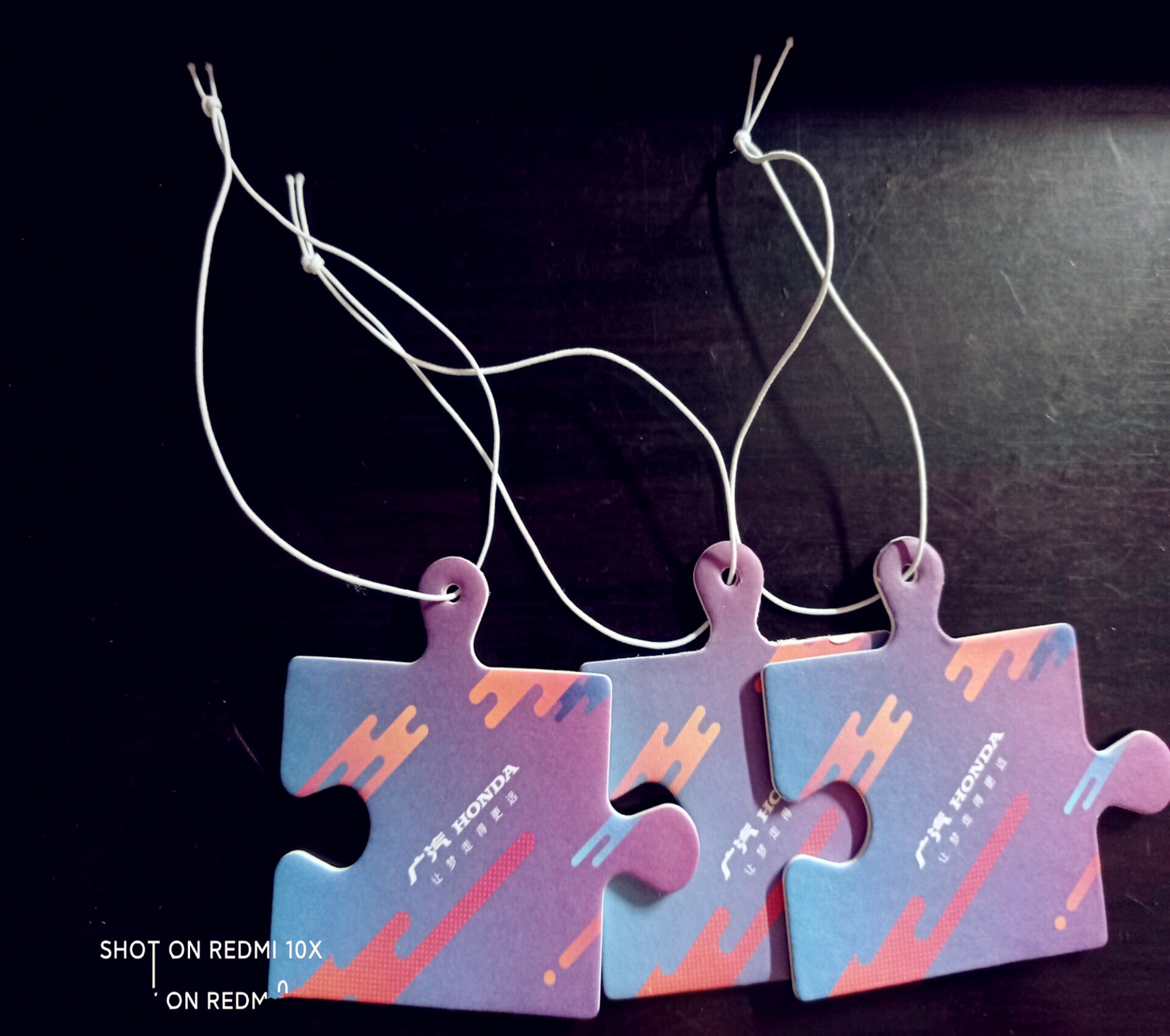 厂家定制车载香片 汽车香片挂件 衣物香水挂件 除异味纸质挂件