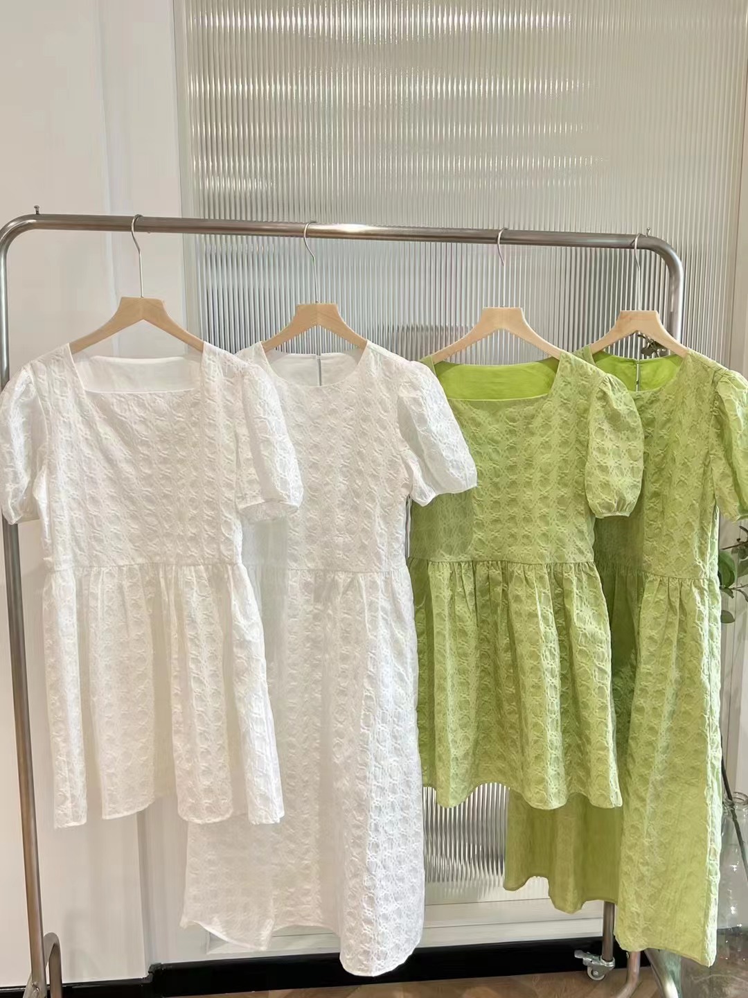 泡泡纱连衣裙—22f213