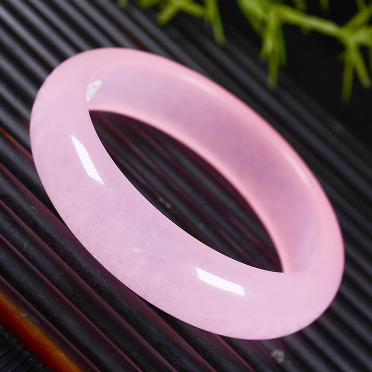 石英岩玉手镯 冰透粉色玉镯女款芙蓉色玉石手镯石英岩玉粉色玉镯