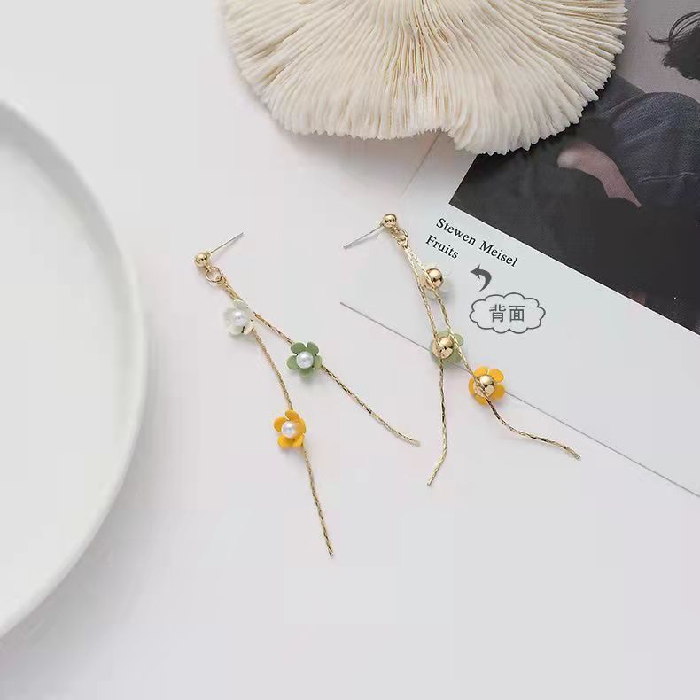 Fresh Flower Ear Stud Earring Sterling Silver Needle Long Tassel Contrast Color and Versatile Small Flower Earrings