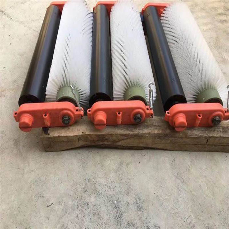 无动力滚刷清扫器无动被动螺旋扫煤器皮带输送机旋转毛刷清扫器