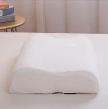 F2CZ迎十里天然乳胶平面枕头成人乳胶枕