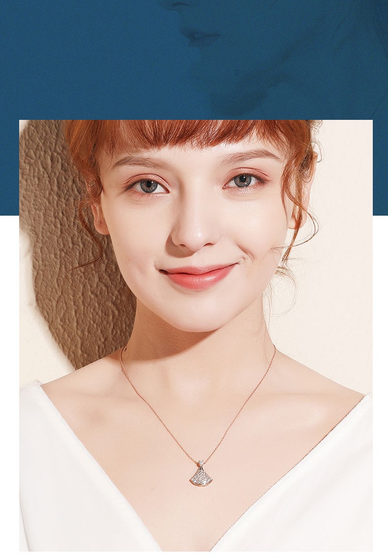 轻奢品牌满钻小裙子项链女纯银锁骨链扇形吊坠女友情人节生日礼物