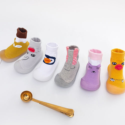 0-4 Years Old Baby Toddler Shoes Autumn and Winter New Non-Slip Tight Years Old Baby Floor Socks Indoor Shoes Step Front Children's Shoes