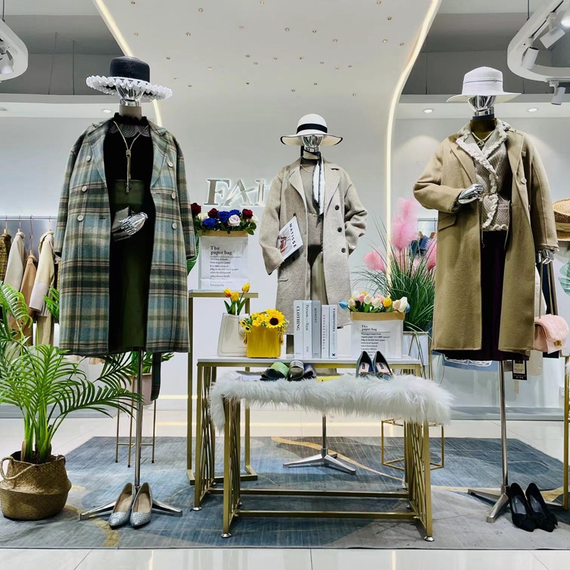 宜立品牌折扣女装尾货库存广州一线撤柜专柜女装打包走份批发货源