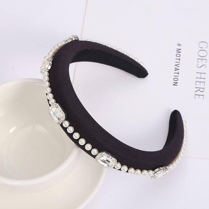 Korean Style Retro Headband Women's High Sense Ins Fashion Hair Band Elegant Black and White Pearl Rock Candy Diamond Headdress Wholesale