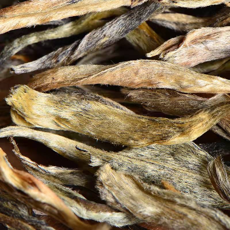 2021年易武弯弓散茶生茶茶样80g试喝