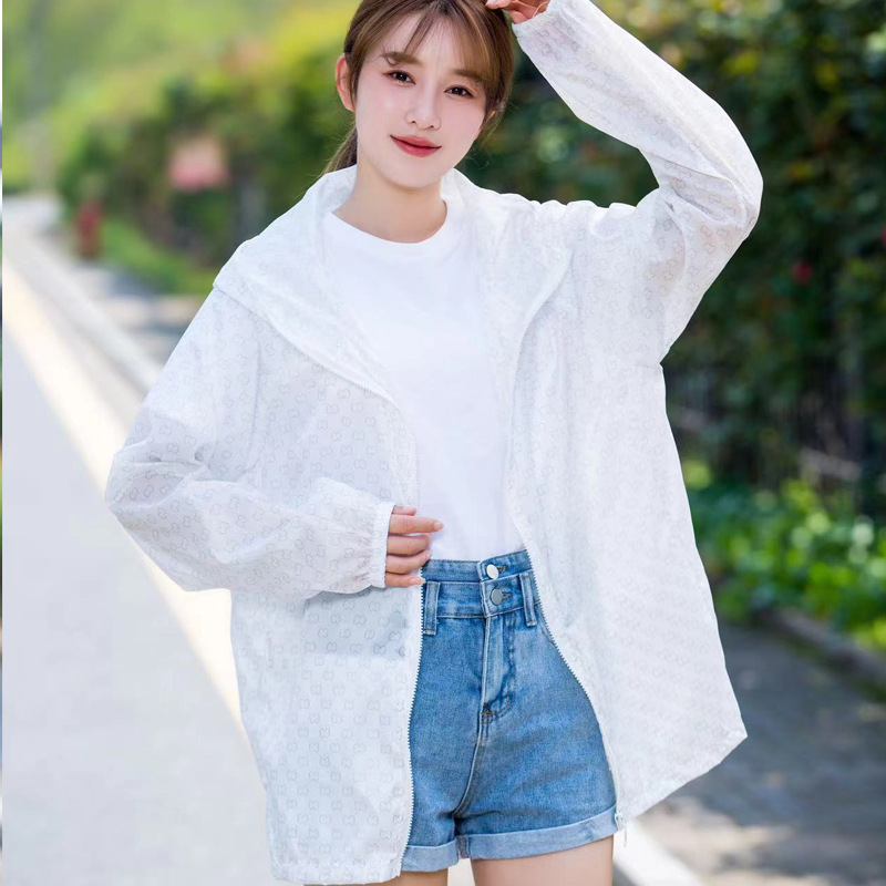 Sun Protection Clothing Women's Short 2022 Summer New Korean Style Printed Breathable Hooded Loose Beach Sun Protection Clothing Thin Coat