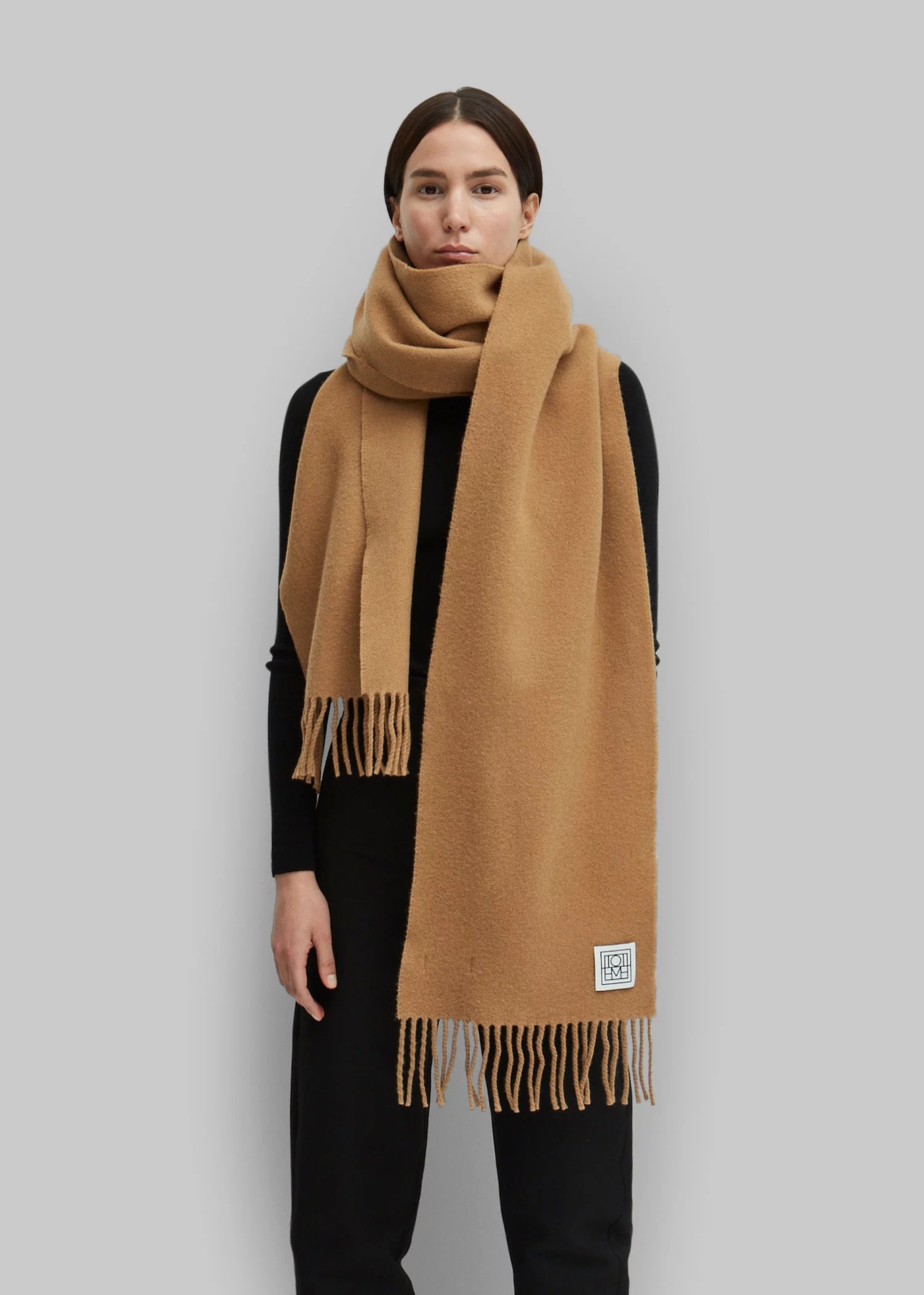 瑞典小众设计tot围巾围脖女羊毛保暖流苏长款纯色冬季百搭新款