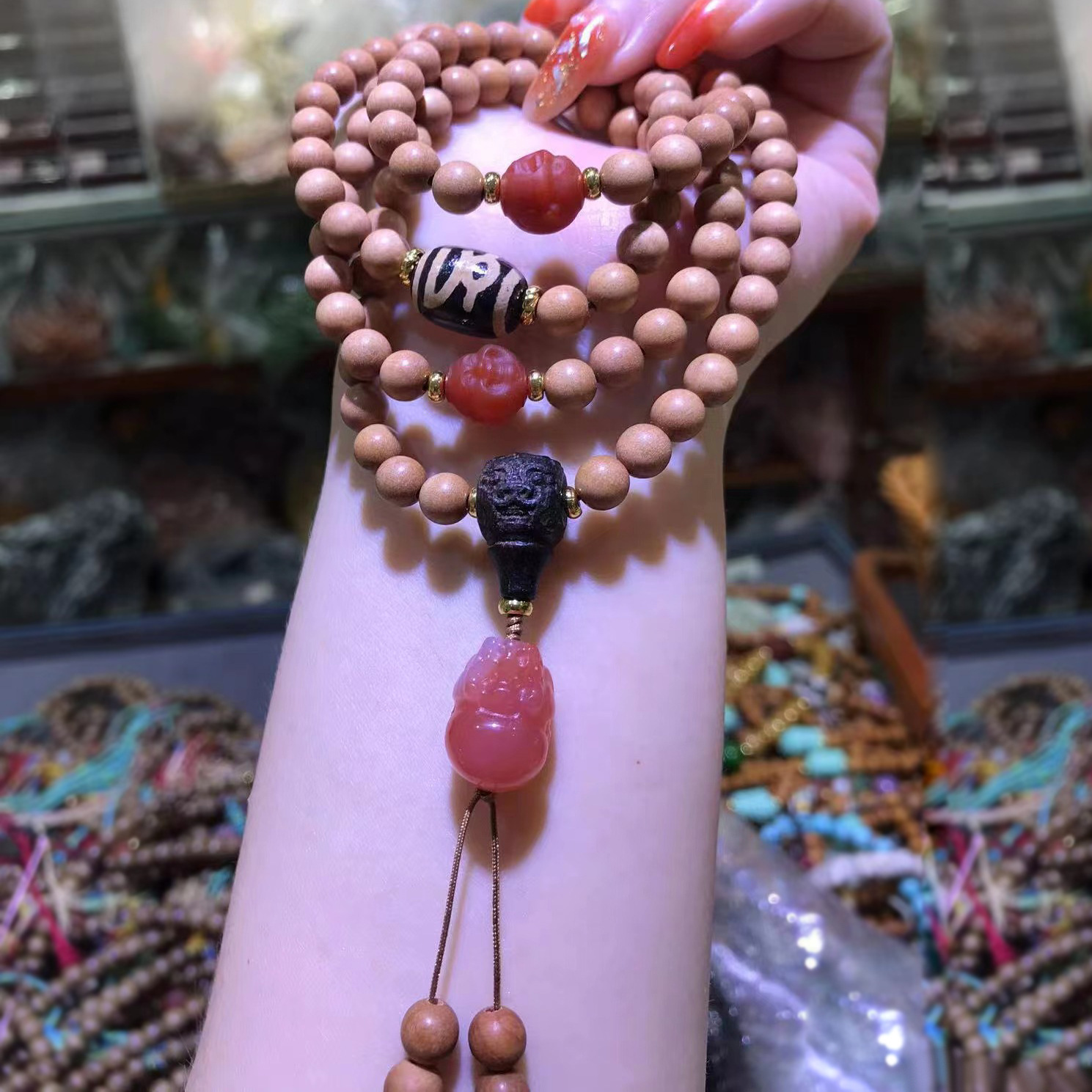 Live Broadcast Supply Wholesale Sandal Bracelet Laoshan Ebony Lotus Bracelet Crafts Prayer Beads Jewelry Female Male Beads