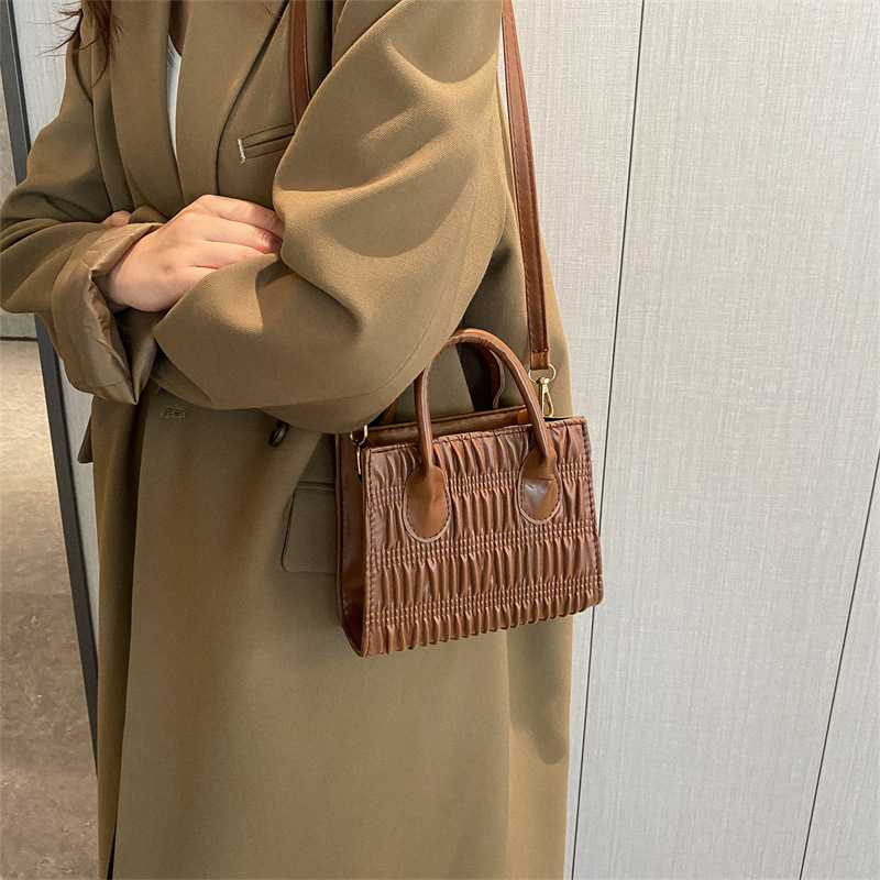 Bag 2022 New Trendy Beautiful Retro Handbag Trendy Autumn Women Bag Fashionable Shoulder Crossbody Small Square Bag