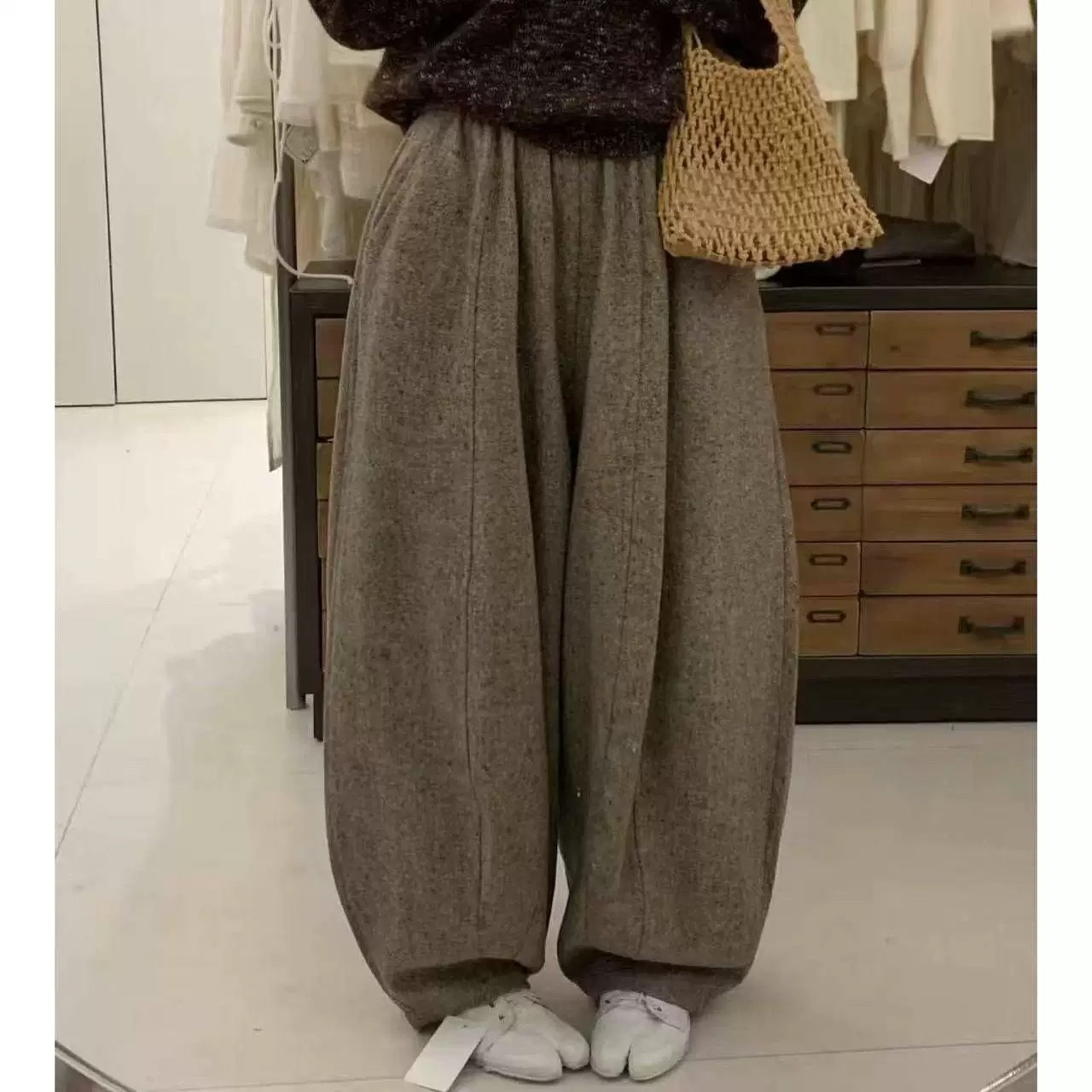 衣号梨型天菜麻咖色弯刀裤立体纹理羊毛裤高腰褶皱显瘦女生加厚裤