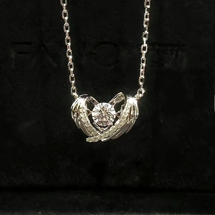 守护之翼项链女小众设计高级感2023新款轻奢锆石锁骨链送闺蜜礼物