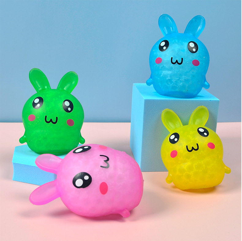 2023兔年tpr卡通兔子解压球彩珠捏捏乐面粉泡沫兔子减压吉祥物