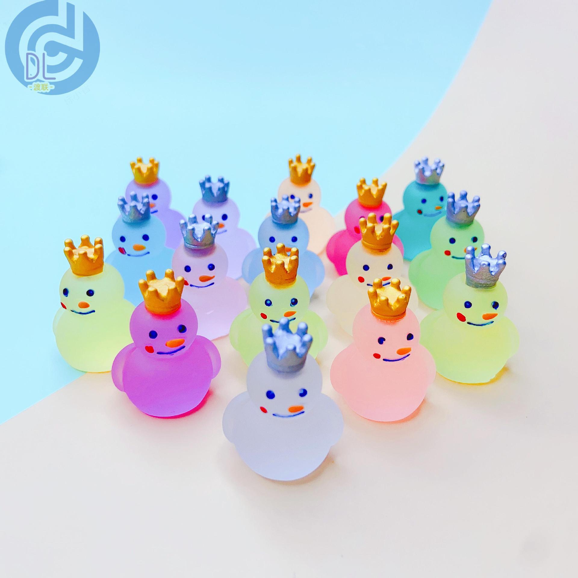 DIY Ornament Luminous Frosted Snow King Cartoon Simulation Mi Xue Bing Cheng Resin Decorations Handmade Small Night Lamp Stop Sign