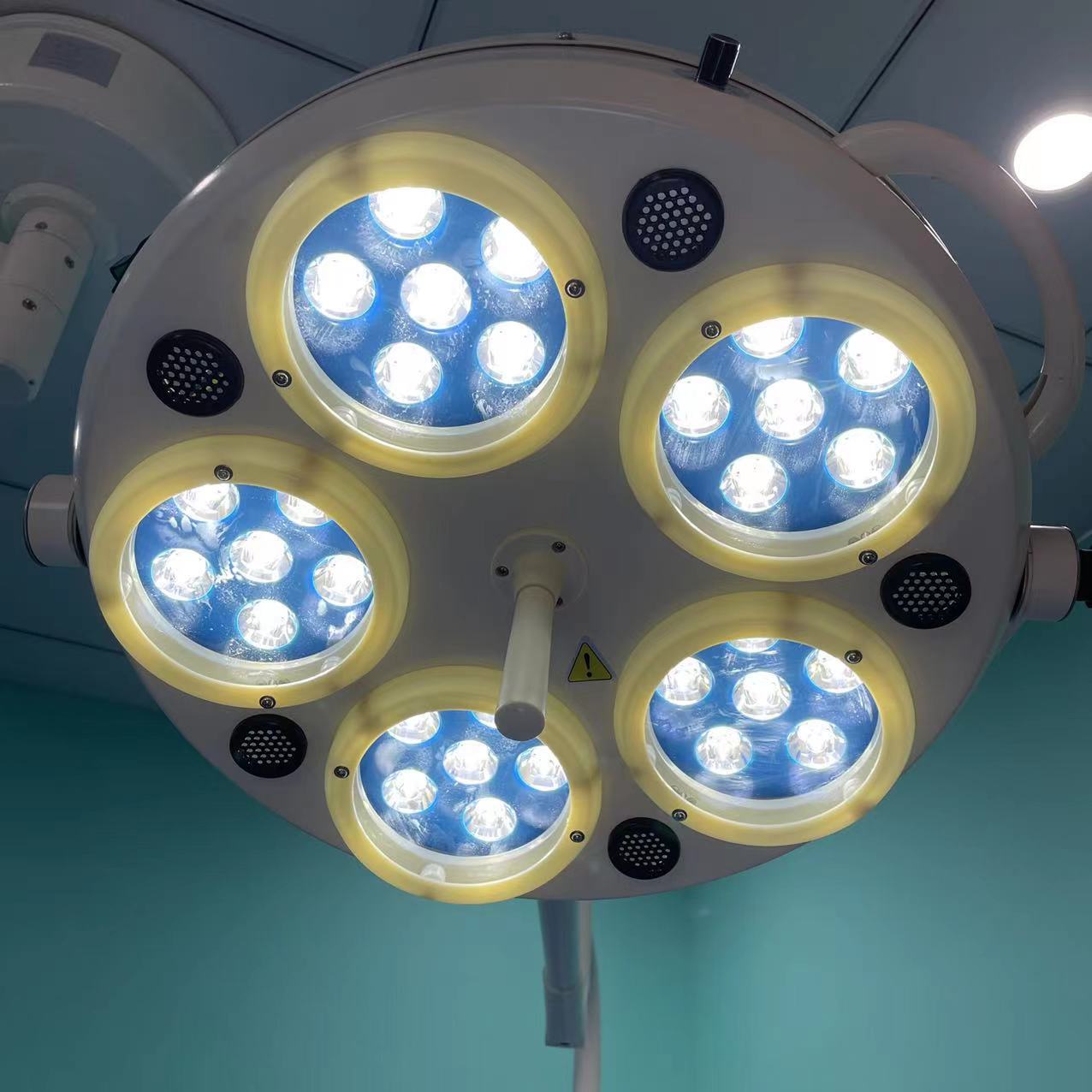 led立式手术无影灯五孔灯手术灯移动式手术灯亮度可调检查灯医用