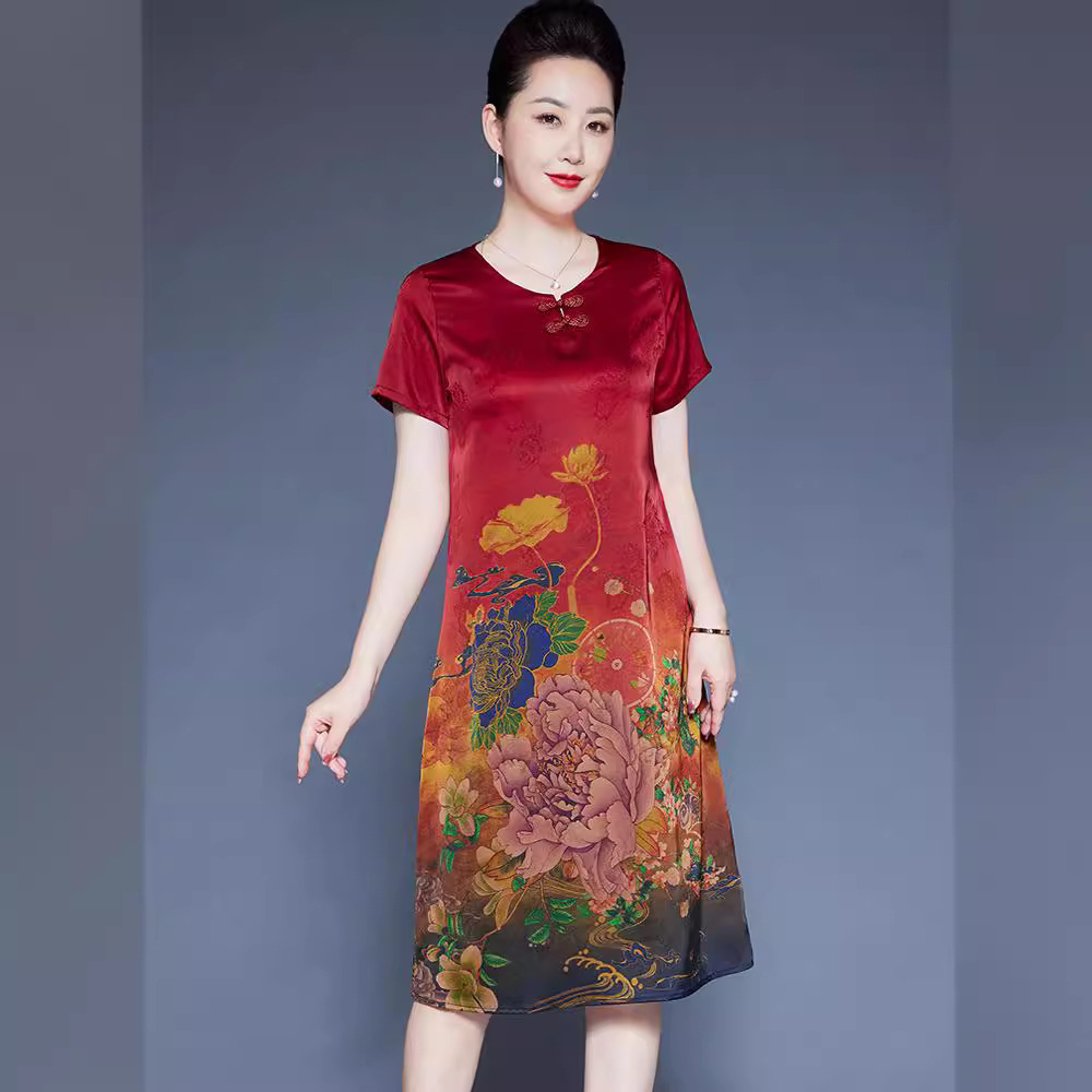 中老年女装真丝连衣裙2024夏季新款妈妈装大码遮肚桑蚕丝宽松裙子