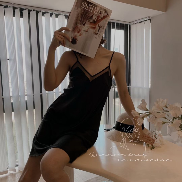 深v领性感睡衣图片