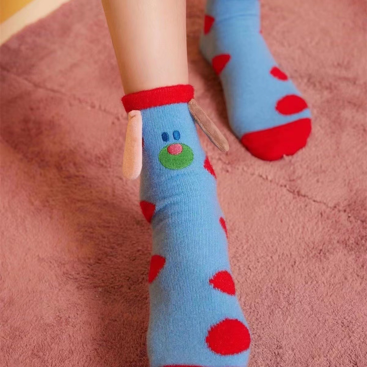 Idle Style "Good-looking Cute Ears Color Matching Tube Socks Makes This Autumn and Winter Bloom Color Tide